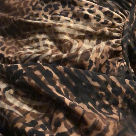 MIRACLESUIT Tigris Siren One Piece Swimsuit - Picture 7 of 8